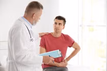 Kết hôn 3 năm, chàng trai mất khả năng sinh sản vì bệnh này