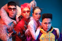 Ai tạo nên đoạn nhạc 'See tình' của Hoàng Thùy Linh đang bùng nổ ở nhiều quốc gia?