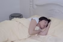 Chỉ có thể ngủ khi nằm nghiêng, khám ngay các bệnh này