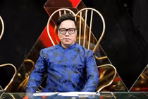 Tùng Leo nói gì về phát ngôn “phường hát tuồng bung xõa” cổ vũ U23 VN?