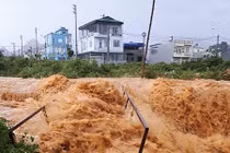 Thời tiết hôm nay 7/7: Hết nóng, mưa to và rất to khắp nơi