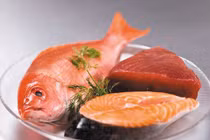 Bị u tuyến tiền liệt nên ăn cá hơn ăn thịt