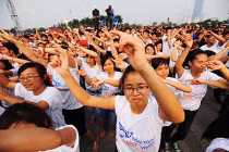 Cần có cái nhìn cởi mở hơn với giới trẻ