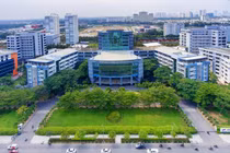 Đại học Tôn Đức Thắng lọt Top 700 thế giới, Hiệu trưởng đầy bê bối...
