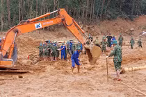 Sạt lở thủy điện Rào Trăng 3: Tìm thấy 4 thi thể đầu tiên 