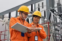 COVID-19: EVN đề xuất miễn, giảm giá điện một số đối tượng... sao không toàn dân như Malaysia?