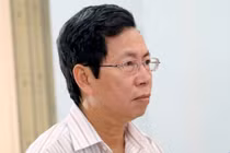 Phúc thẩm Phó CT Nha Trang 29/5: Sao chưa cách chức ông Lê Huy Toàn?