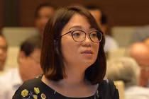 ĐBQH Phạm Thị Minh Hiền: “Sự cố xã hội hóa sách giáo khoa là bài học cay đắng“