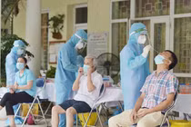 Hà Nội có thể phải giãn cách xã hội thêm ít nhất 1 tuần