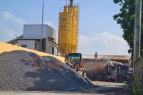 Hà Nam: Đất Cty xăng dầu Hà Nam Ninh bị “xẻ thịt” thành trạm trộn bê tông