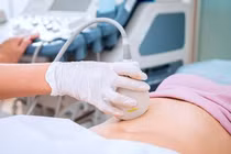 Điều bất ngờ khi đưa bạn gái đến bệnh viện khám thai