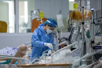 Những F0 nào cần đi khám hậu COVID-19?
