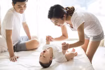 Vợ bỗng thích khủng bố chồng bằng tin tức