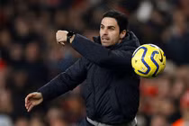 Vật bất ly thân của HLV Arsenal Mikel Arteta