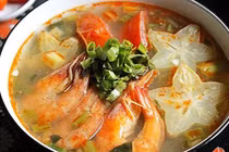 Video: Cách làm canh chua tôm đậm đà thơm ngon, cả nhà cùng khen