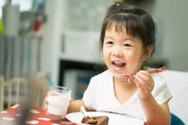 Tác dụng kỳ diệu của thành phần sữa mẹ HMO đến hệ miễn dịch của trẻ 