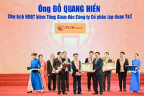 Doanh nhân Đỗ Quang Hiển được trao tặng Huân chương Lao động hạng Nhất