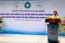 “Nước sạch học đường” đến với giáo viên, học sinh Bình Thuận