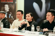 Diva Mỹ Linh cảm ơn khách hàng spa bằng live concert đỉnh cao