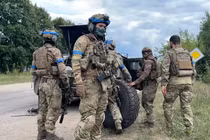 Quân Ukraine tấn công Nga từ đâu đến? Câu trả lời thật khó tin 