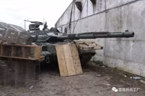 Màn thực chiến đầu tiên của tăng T-90M tại chiến trường Ukraine 