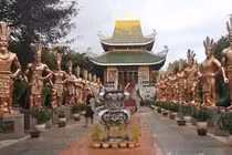 Vua Hùng nào cũng thọ vài trăm tuổi, có người sống 420 năm