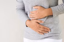 9 dấu hiệu cảnh báo bạn đang ăn quá mặn