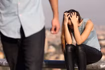 Thấy tôi bị tai nạn, chồng chưa cưới quyết định hủy hôn