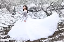 Hot girl An Japan hóa công chúa giữa trời tuyết trắng