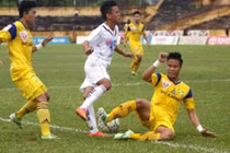 Án phạt nặng với hành động phi thể thao tại V.League
