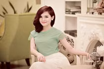 Chân dung hot girl miền đất Tổ tài năng và xinh đẹp