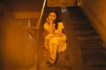 Ăn mặc hở hang, hot girl Trâm Anh nhận tin nhắn “ngã giá đi khách“