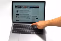 Lên mạng "săn" MacBook siêu rẻ mùa World Cup