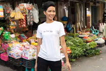 H’hen Niê tiết kiệm từng đồng, giản dị hiếm ai bằng!