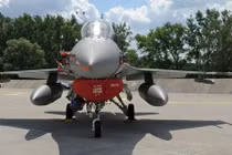 F-16 của Ba Lan đã đón đầu máy bay chở Bộ trưởng Shoigu