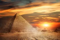Giật mình đại kim tự tháp Giza có dấu vết người ngoài hành tinh? 