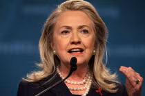Hé lộ công việc trước khi nổi tiếng của bà Hillary Clinton