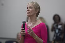 Doanh nhân Barbara Corcoran: “Thành công nhờ đầu tư vào sân sau“