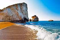 Huyền bí vùng đất nơi Nữ thần tình yêu chào đời