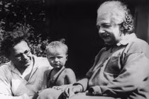 Tiết lộ gây sốc về hậu duệ của thiên tài Albert Einstein