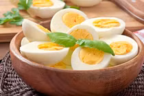 Ăn trứng gà tuyệt đối tránh 3 thời điểm này