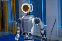 Top 8 robot thông minh trên thế giới khiến con người kinh ngạc