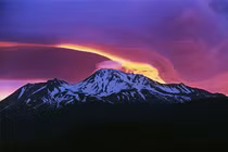 Niềm tin siêu linh quanh ngọn núi thiêng Shasta
