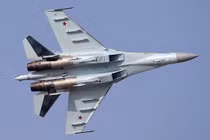 Su-35 Nga "đánh võng" cách P-8A Poseidon Mỹ chỉ 8 mét trên Địa Trung Hải