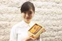 Những chiêu trò câu khách dị nhất năm 2014