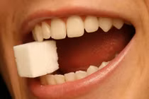 Không chữa bệnh răng miệng, coi chừng viêm não