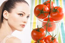 5 cách đắp mặt nạ cà chua giúp da trắng hồng mơn mởn