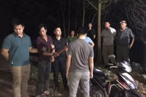 Xin tiền không được, đánh xe ôm bất tỉnh để cướp