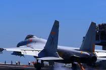 Đảo Đài Loan phủ nhận thông tin bắn hạ chiến đấu cơ Su-35 Trung Quốc