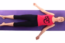 Những tư thế yoga dễ thực hiện, không tốn sức giúp ngủ ngon hơn